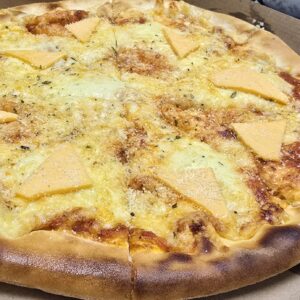 Pizza quattro formaggio